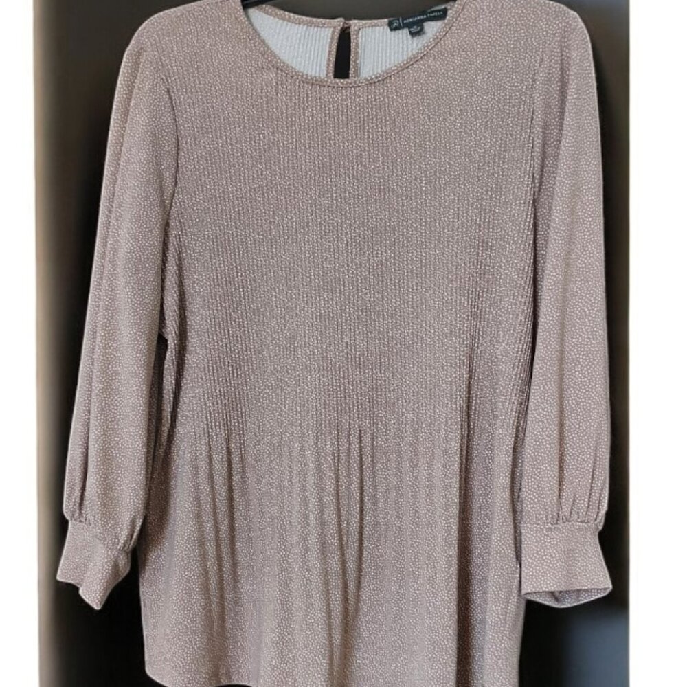 NWOT Adrianna Papell White & Beige/Taupe Polka Dot Pleated Blouse Sz M
